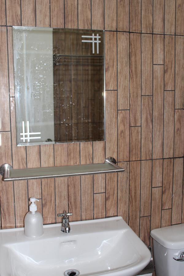 # 15 Laguna Bel-Air Home In Sta Rosa By Red Door House Rental Santa Rosa  Bagian luar foto