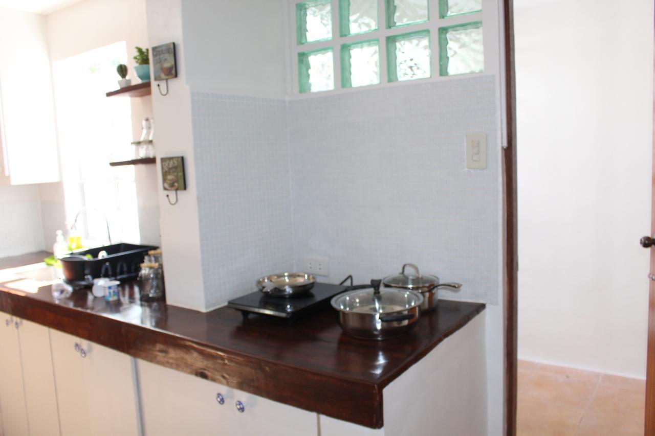 # 15 Laguna Bel-Air Home In Sta Rosa By Red Door House Rental Santa Rosa  Bagian luar foto